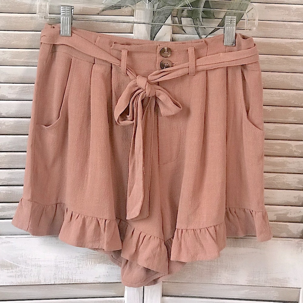 LINEN BLEND PAPER-BAG SHORTS IN DUSTY PEACH - Picture 4 of 9